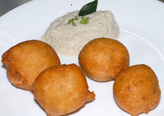 Mysore Bonda.